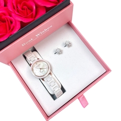 Combo Đồng Hồ Nữ JS-062 đá Ceramic + Bông Tai Moissanite ES293DS-ES053