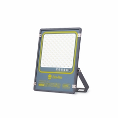 Đèn LED chiếu pha năng lượng mặt trời Rạng Đông CP03.SL.RAD 200W.V2 công suất 200W chống nước, chiếu sáng an toàn