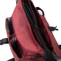 Túi đeo chéo MR VUI 013 đựng vừa tablet 11 inch chống thấm vượt trội, dây đeo chắc chắn, nhẹ, nhiều ngăn