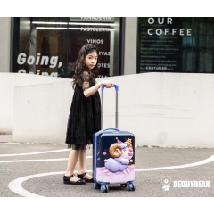 Vali Kéo Nhựa Cho Bé Size Xách Tay BEDDYBEAR In Hình Dập Nổi 3D Cừu 17 inch LV-CUU