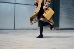 Túi Xách TOMTOC HER H21 / A11 Briefcase Premium Dành Cho Macbook 14 inch