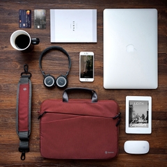 Túi Xách Laptop / Đeo Vai Chống Sốc TOMTOC Messenger Bags For Macbook 13 inch / 14 inch A45-C01