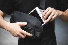 Túi Đeo Chéo TOMTOC Lightweight Codura Sling Bag T21S1D1 Black