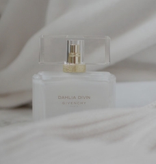 Nước hoa Givenchy Dahlia Divin Eau Initiale