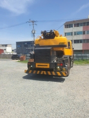 Xe cẩu bánh lốp 45 tấn Kobelco RK450-3 (1992) nhập khẩu từ Hàn Quốc