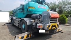 Xe cẩu bánh lốp 45 tấn Kobelco RK450-2 (1994) nhập khẩu từ Nhật Bản