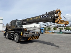 Xe cẩu bánh lốp 25 tấn Kato KR25H-V7 (2007) nhập khẩu từ Nhật Bản