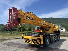 Xe cẩu 50 tấn Kato bánh lốp KR-50H-F (SL-500RF) (2017) nhập Nhật Bản