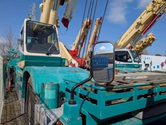 Xe cẩu bánh lốp 50 tấn Kato KR50H-L2 (2008) nhập khẩu từ Nhật Bản