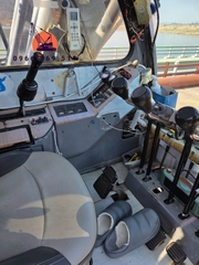 Xe cẩu bánh xích 70 tấn Sumitomo SC700 (1996) nhập khẩu từ Hàn Quốc