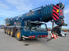 Xe cẩu bánh lốp 220 tấn Liebherr LTM1220NX nhập khẩu từ Nhật Bản