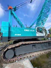 Xe cẩu bánh xích 100 tấn Kobelco 7100 - 078 (1999) nhập Nhật Bản
