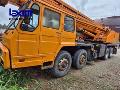 Xe cẩu bánh lốp 50 tấn Kato Hyndai HC50 (1997) nhập khẩu từ Hàn Quốc