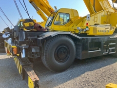 Xe cẩu bánh lốp 51 tấn Kobelco RK500 (1998) nhập khẩu từ Nhật Bản