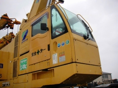 Xe cẩu bánh lốp 25 tấn Kobelco RK250-7 (2011) nhập khẩu từ Nhật Bản