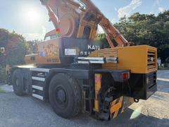 Xe cẩu bánh lốp 25 tấn Kato KR25H-V7 (2008) nhập khẩu từ Nhật Bản