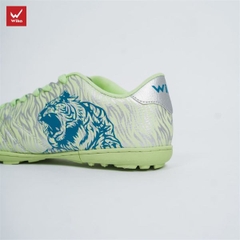Giày đá bóng Wika Tiger X xanh bạc