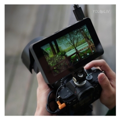 YoloBox Mini 5.5'' - Phát trực tiếp từ mọi nơi - Ultra-Portable, All-In-One Live Streaming Encoder & Monitor