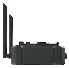 Tai nge & Loa Hollyland Solidcom C1-HUB Base cho hệ thống liên lạc nội bộ DECT (1,9 GHz)