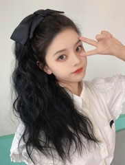 Buộc nơ đen xù