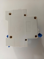 Aptomat MCB 2P AC 63A bảo vệ mạch điện khỏi các sự cố quá tải và ngắn mạch