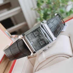 Baume and Mercier M0A10030