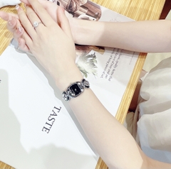 Gucci oval Vintage