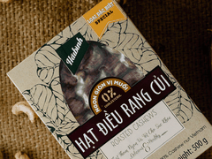 Hộp quà tặng hạt điều rang củi loại đặc biệt 500 g