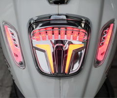 ĐÈN HẬU VESPA SPRINT/PRIMAVERA V2 CLEAR - TUN
