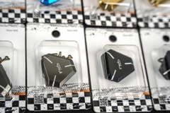 NẮP CHÂN KÍNH LAMBRETTA CNC - GH RACING