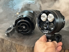 ĐÈN TRỢ SÁNG LOBOO L11 (CẶP)