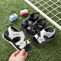 Giày sandal kiểu dáng mới thời trang dành cho bé trai