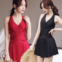 Bộ đồ bơi liền thân che khuyết điểm phong cách Hàn Quốc