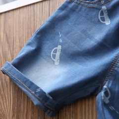 Quần short jean bé trai in hình ô tô lưng chun dây rút
