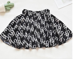 Váy ngắn xếp ly họa tiết thời trang dành cho bé gái