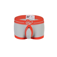 Quần lót boxer cúc bấm thiết kế mới lạ tiện lợi cho nam