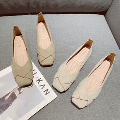 Giày lười nữ đế mềm, miệng nông, kiểu dáng độc đáo