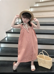 Bộ đồ áo liền quần hai dây kẻ sọc phong cách Hàn Quốc dành cho bé gái