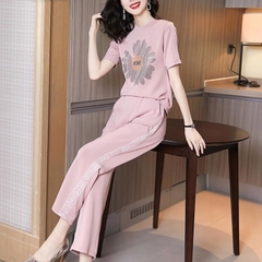Bộ đồ thể thao giản dị họa tiết hoa cúc thời trang dành cho nữ