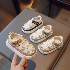Giày sandal thiết kế đục lỗ thời trang dành cho bé trai và bé gái