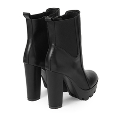 Giày boots cổ trung cao gót mũi nhọn, đế vuông mới phù hợp mọi lứa tuổi