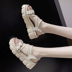 Giày sandal đế xuồng họa tiết bông hoa trẻ trung xinh xắn