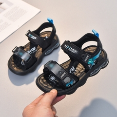 Giày sandal hở mũi chống trơn trượt dành cho bé trai