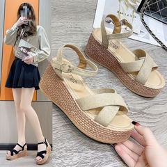 Dép sandal đế xuồng, quai chéo, chống trơn, phong cách đơn giản
