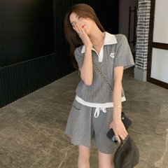 Bộ đồ thể thao áo thun tay ngắn bẻ cổ phối quần short thời trang dành cho nữ