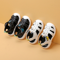Giày sandal kiểu dáng thời trang chống trơn trượt dành cho bé trai
