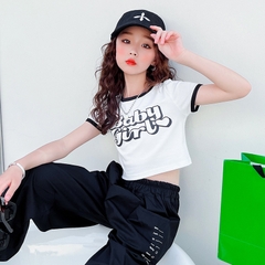Áo thun vải cotton tay ngắn lưng cao in chữ thời trang dành cho bé gái