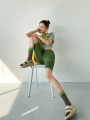 Quần legging nữ ngắn ôm dáng hợp thời trang phù hợp với các môn thể thao