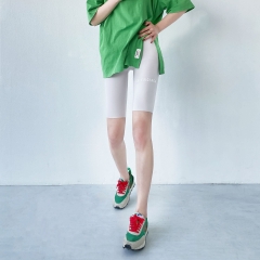Quần legging nữ ngắn ôm dáng hợp thời trang phù hợp với các môn thể thao