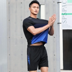 Bộ đồ thể thao phối màu đơn giản phù hợp cho cả nam và nữ